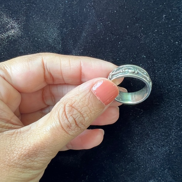 Sterling silver spinner ring - Picture 6 of 7